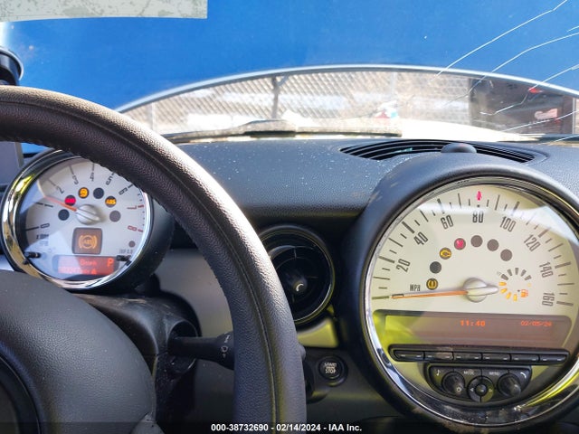 2012 MINI COOPER WMWSU3C52CT262012 Photo 6