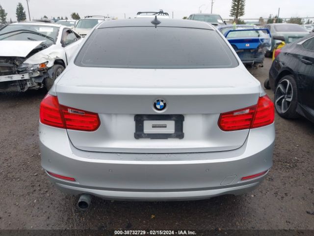 WBA3B1G50FNT06560 BMW 320i