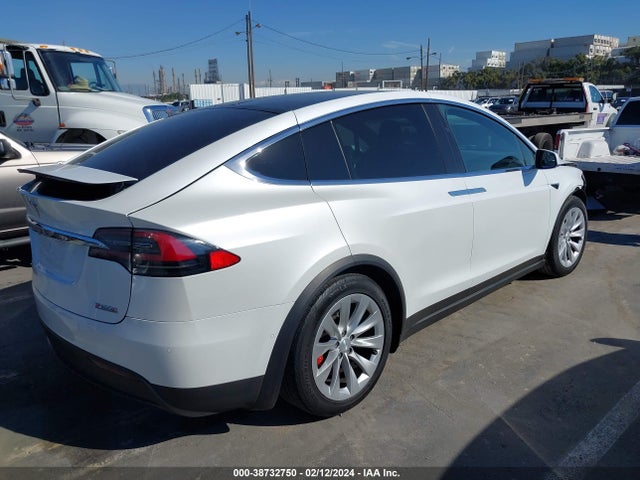 5YJXCBE4XJF142954 Tesla Model X 100d/75d/p100d