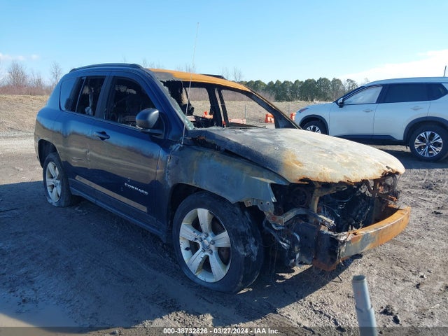 Jeep Compass Sport 2015 1C4NJDBB4FD379272 Image 1