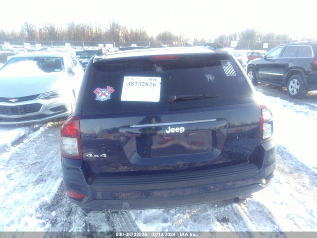 1C4NJDBB4FD379272 Jeep Compass Sport