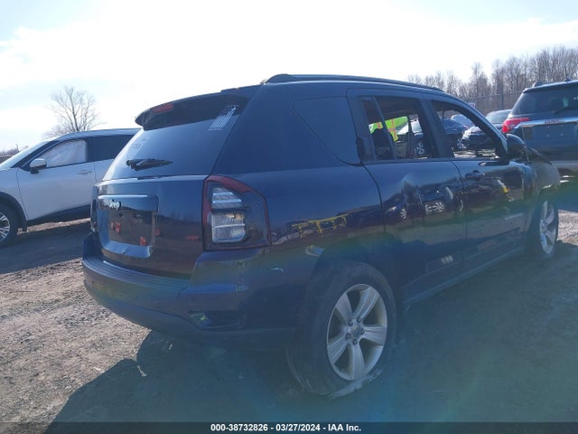 1C4NJDBB4FD379272 Jeep Compass Sport