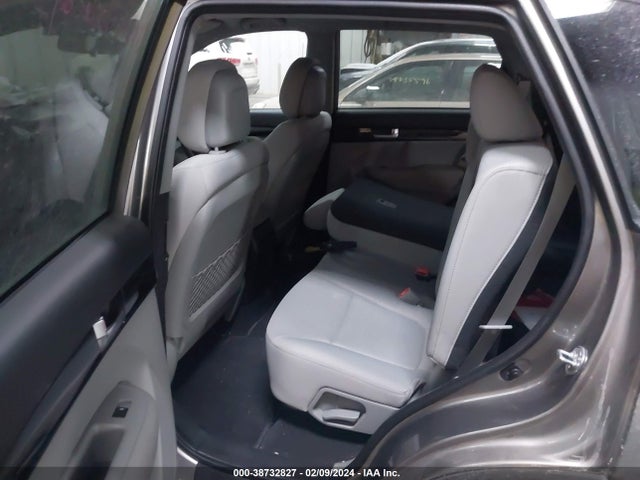 KIA SORENTO LX 2015 5XYKT3A6XFG642703 Image 8