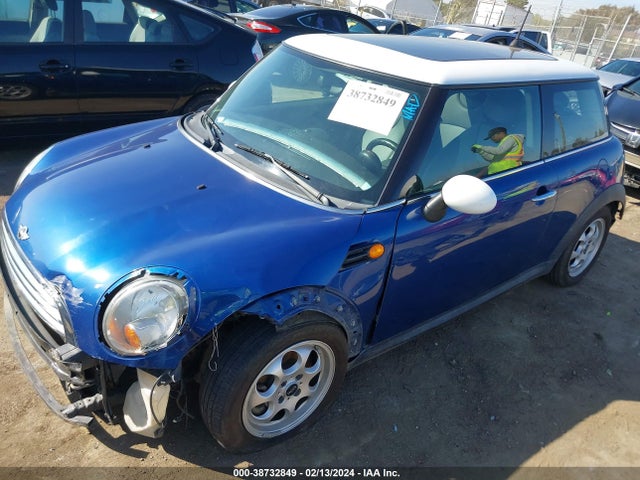 2012 MINI COOPER WMWSU3C54CT541185 Photo 1