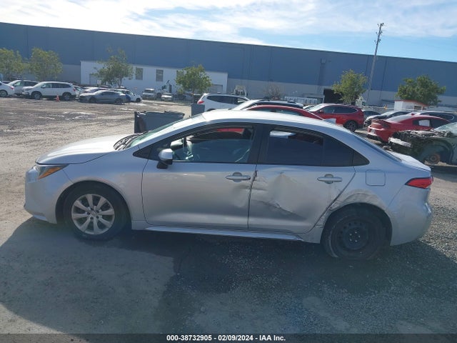 Toyota COROLLA LE 2020 5YFEPRAE0LP132394 Image 14