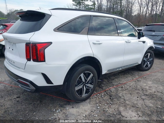 KIA SORENTO S 2022 5XYRL4LC6NG123556 Image 4