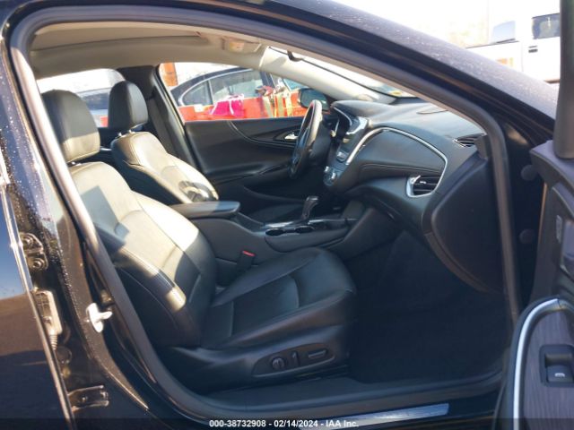 1G1ZE5SX4LF054136 Chevrolet Malibu Fwd Premier