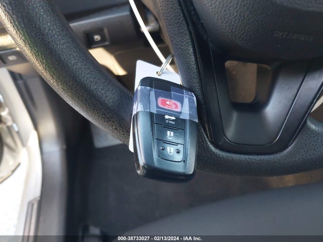 Toyota Corolla Hybrid Le 2022 JTDEAMDE8N3006148 Image 11