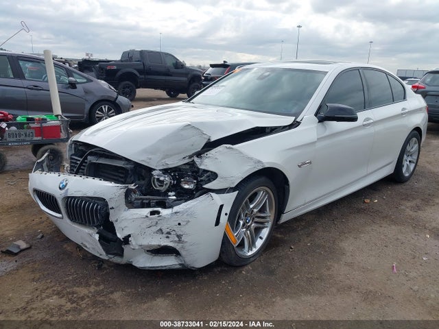 BMW 535i 2014 WBA5B1C54ED475905 Image 2