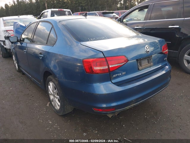 3VWD17AJ0FM282416 Volkswagen Jetta 1.8t Se