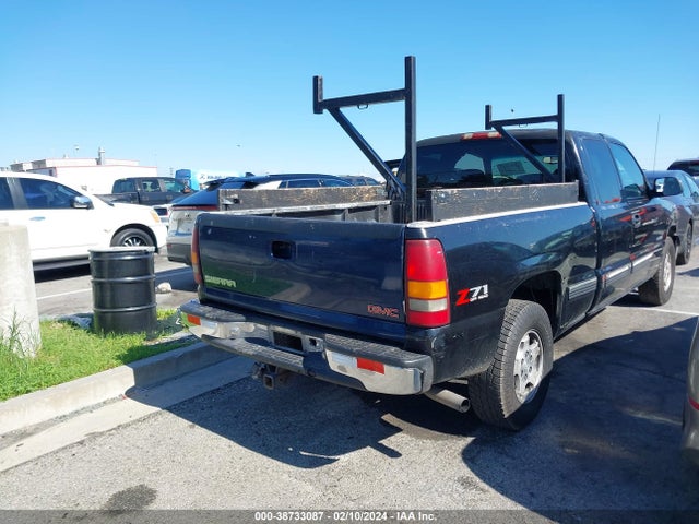 2001 CHEVROLET SILVERADO 1500 LS VIN: 2GCEK19T711201631