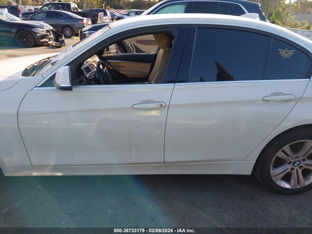 BMW 330I 2017 WBA8B9G34HNU55978 Image 14