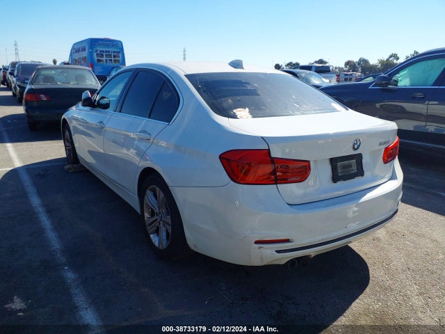 BMW 330I 2017 WBA8B9G34HNU55978 Image 3