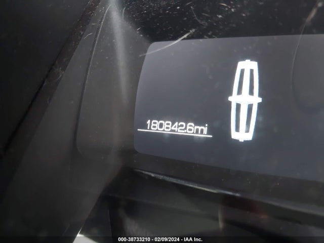 2011 LINCOLN MKZ HYBRID VIN: 3LNDL2L30BR764021