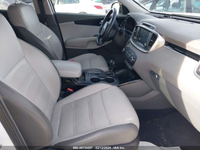 5XYPKDA55HG297007 KIA Sorento 3.3l Sx