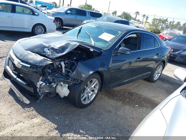 Chevrolet MALIBU 1LT 2015 1G11C5SL0FF158109 Image 2