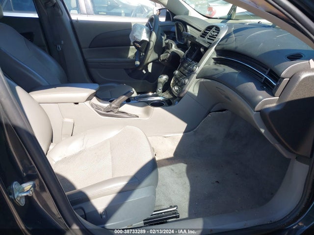 Chevrolet MALIBU 1LT 2015 1G11C5SL0FF158109 Image 5