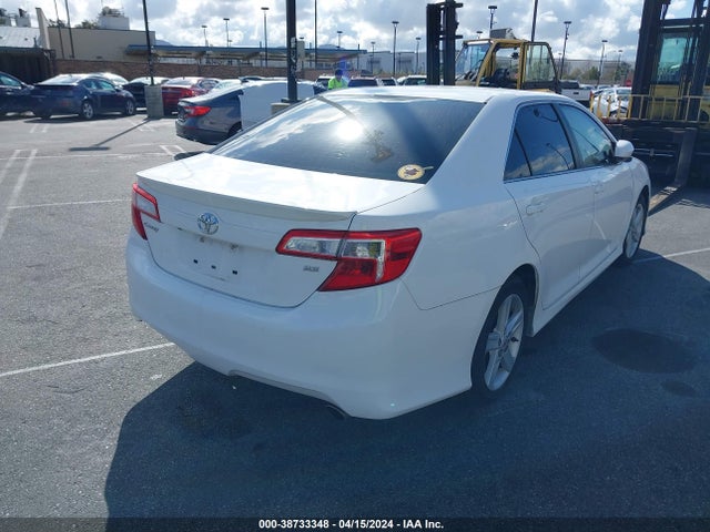 Toyota CAMRY SE 2014 4T1BF1FK3EU401625 Image 4