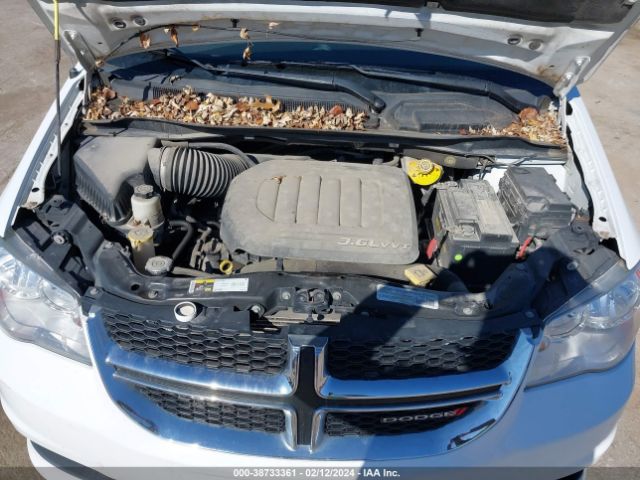 2C4RDGCGXFR630975 Dodge Grand Caravan Sxt