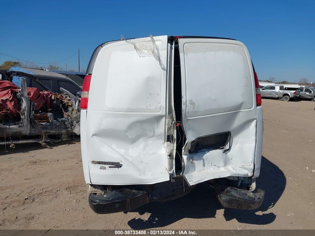 Chevrolet Express 3500 Work Van 2015 1GCZGUCG7F1262989 Image 16