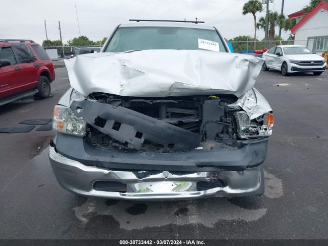 1C6RR7FT5HS690987 RAM 1500 Tradesman Quad Cab 4x4 6'4 Box