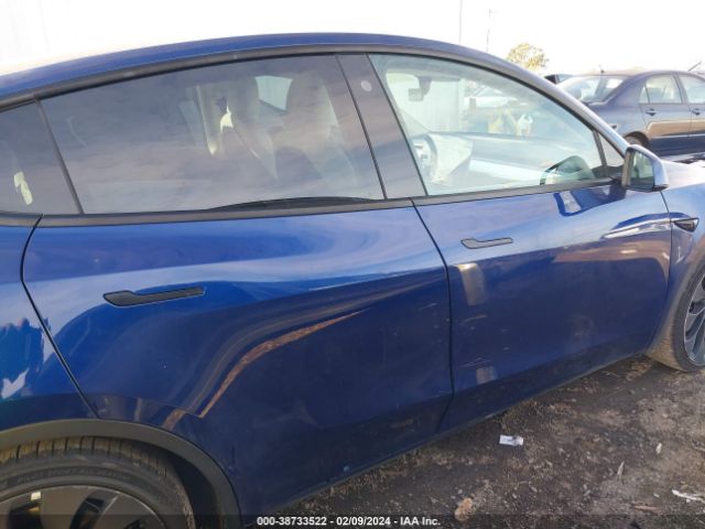 7SAYGDEF3NF344288 Tesla Model Y Performance Dual Motor All-wheel Drive