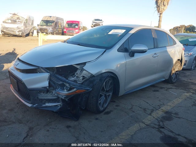 Toyota COROLLA SE 2020 5YFS4RCE9LP020704 Image 2