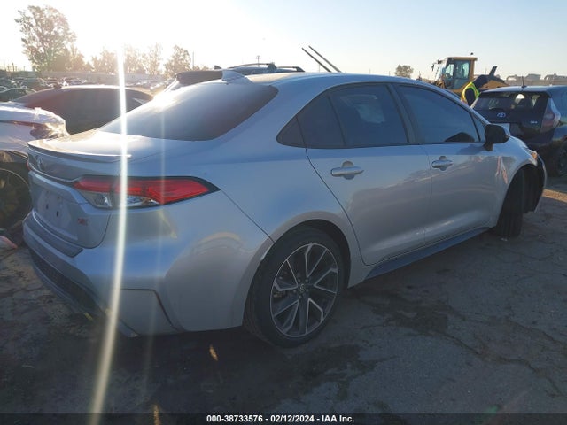 Toyota COROLLA SE 2020 5YFS4RCE9LP020704 Image 4