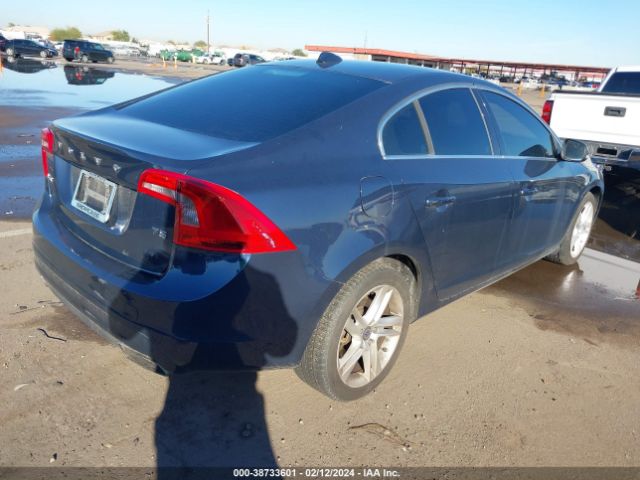 YV140MFK4F1334143 Volvo S60 T5 Premier