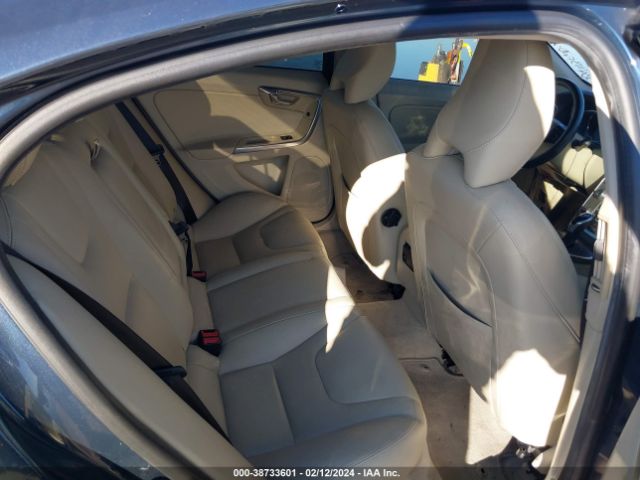 YV140MFK4F1334143 Volvo S60 T5 Premier