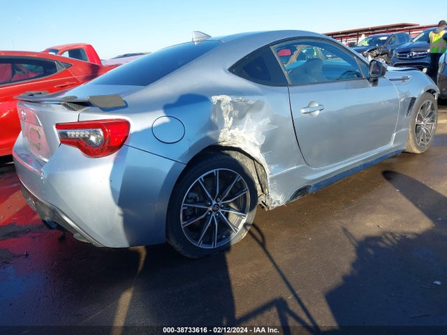 Toyota 86 2019 JF1ZNAA12K8702711 Image 4