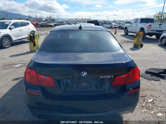 WBA5A5C57ED501164 BMW 528I