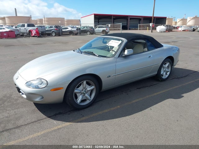 1998 JAGUAR XK8 SAJGX2242WC024069 Photo 1