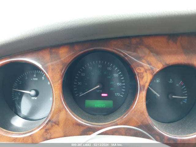 1998 JAGUAR XK8 SAJGX2242WC024069 Photo 6