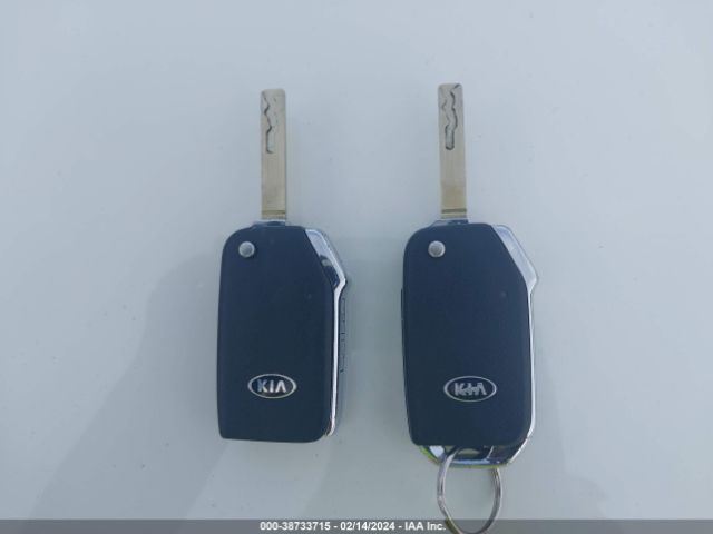 KNDEPCAA2M7131096 KIA Seltos Lx