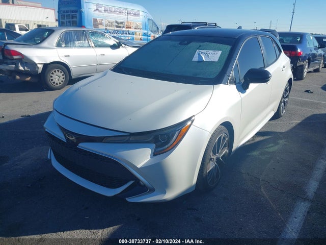 Toyota Corolla Xse 2020 JTNA4RBE2L3091423 Image 2