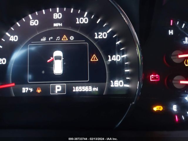 5XYPKDA56GG015603 KIA Sorento 3.3l Sx