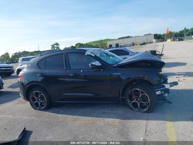 ZASPAKBN7P7D54431 Alfa Romeo Stelvio Veloce Awd