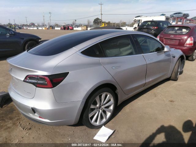 5YJ3E1EB2JF069290 Tesla Model 3 Long Range/performance
