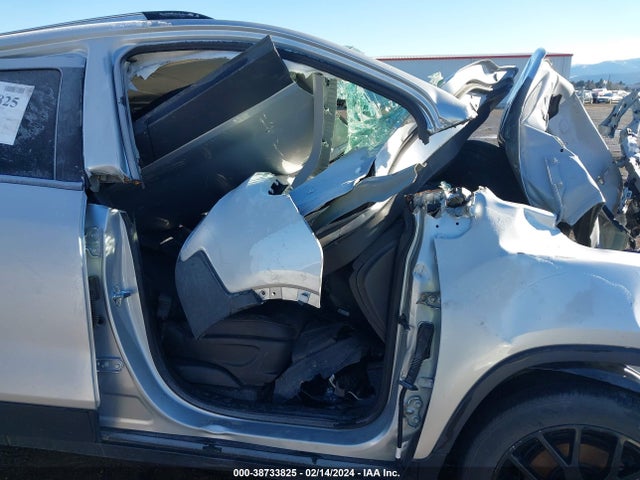 Chevrolet Trax Awd Lt 2022 KL7CJPSM1NB537598 Image 12