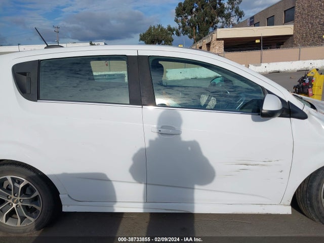 Chevrolet Sonic Lt Auto 2017 1G1JD6SG7H4137701 Image 13