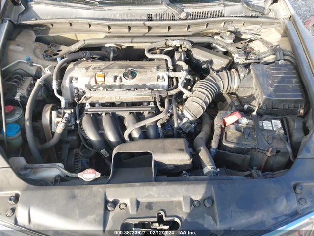 2010 HONDA ACCORD 2.4 EX VIN: 1HGCP2F79AA007762
