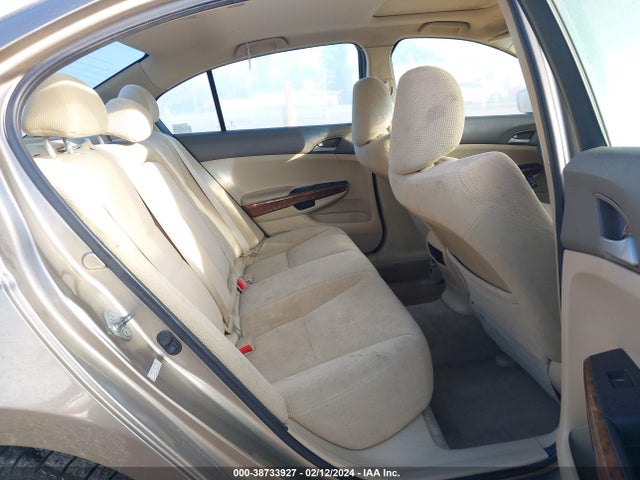 2010 HONDA ACCORD 2.4 EX VIN: 1HGCP2F79AA007762