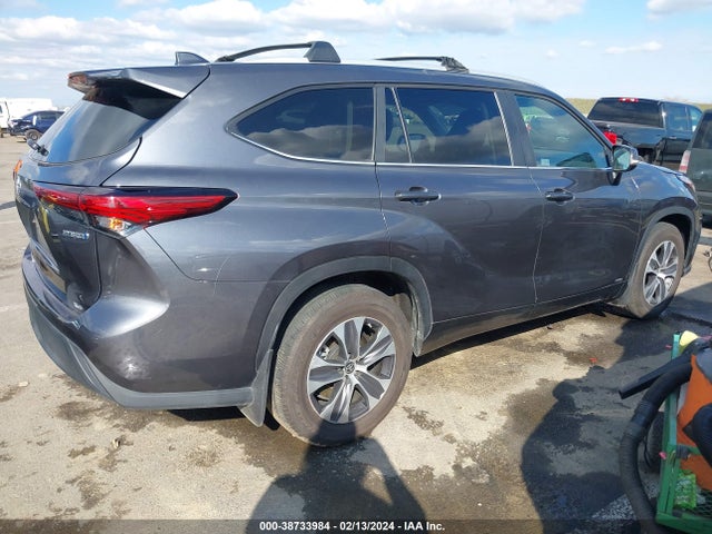 Toyota Highlander Hybrid Xle 2023 5TDKBRCH6PS118814 Image 4