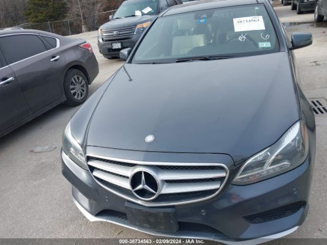 WDDHF9BB3EA966032 Mercedes-Benz E 550 4matic