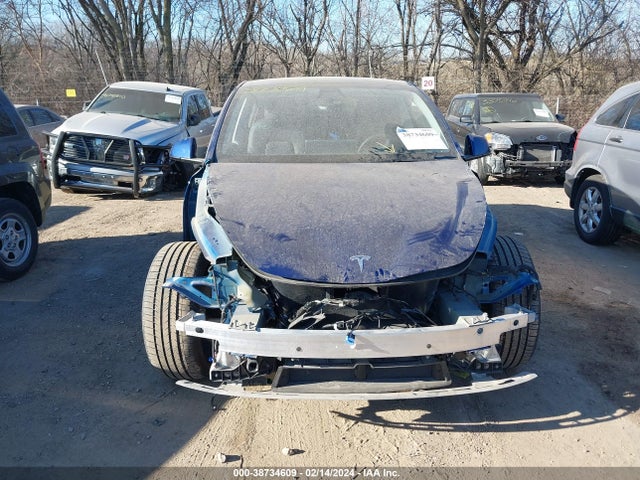7SAYGDEFXNF462760 Tesla Model Y Performance Dual Motor All-wheel Drive