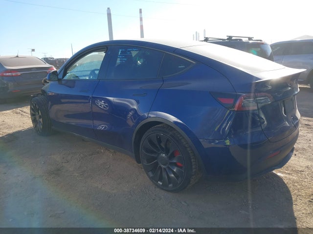 7SAYGDEFXNF462760 Tesla Model Y Performance Dual Motor All-wheel Drive