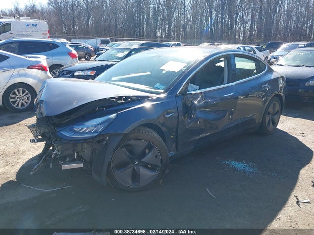5YJ3E1EB5JF119602 Tesla Model 3 Long Range/performance