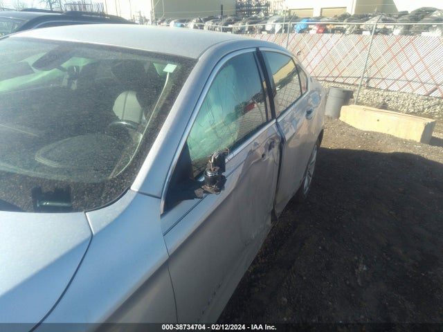Chevrolet IMPALA 1LT 2017 2G1105S30H9178901 Image 6
