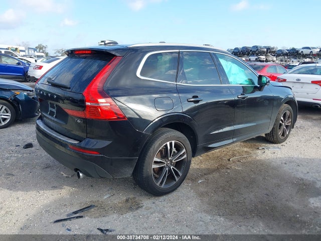 YV4A22RK0M1685869 Volvo Xc60 T6 Momentum